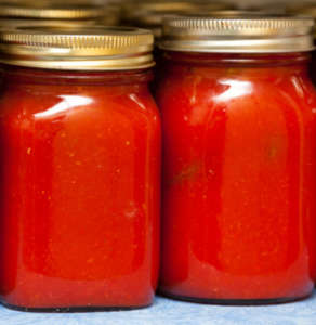 Saving grip Write out Pelati e salsa di pomodoro, come riempire la dispensa per l'inverno - La  Valle delle Albicocche